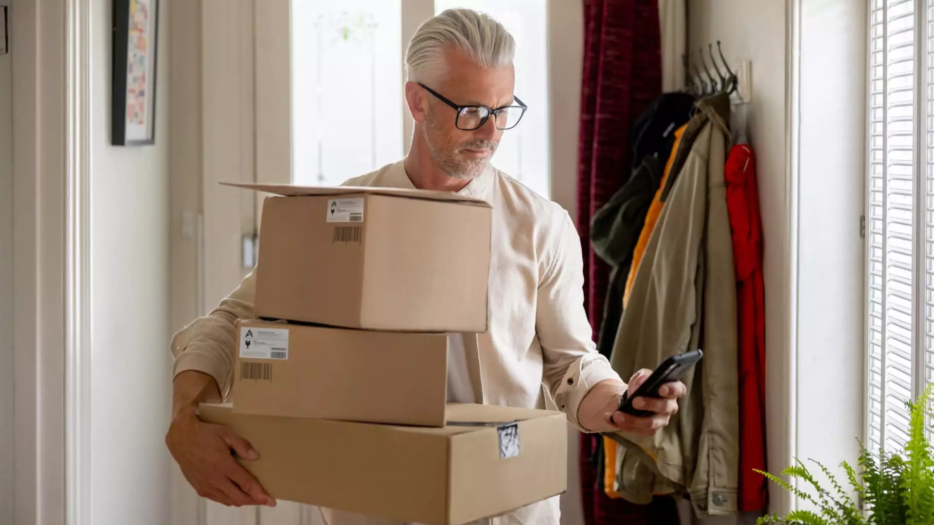 Protect Yourself from Package Delivery Scammers During the Holiday Season