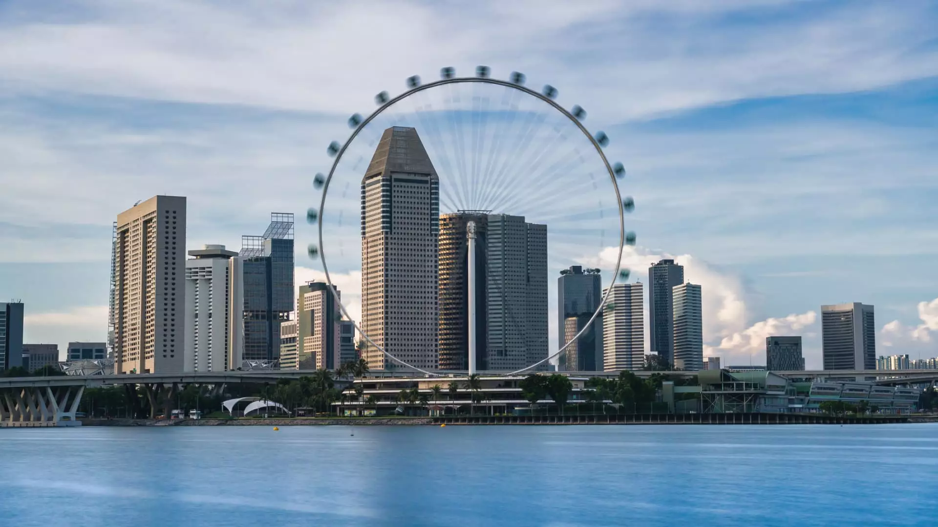 Streamlining Travel with QR Codes at Singapore-Malaysia Land Border