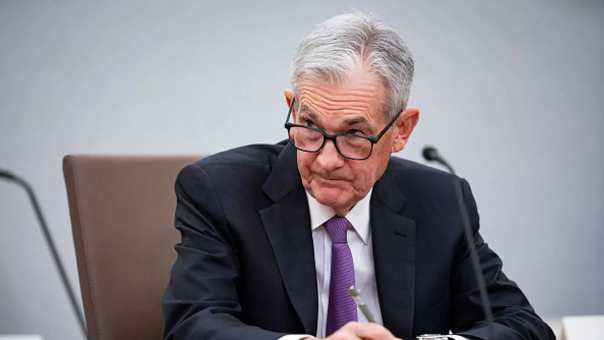 The Uncertainty of Interest Rates: An Analysis of Powell’s Remarks