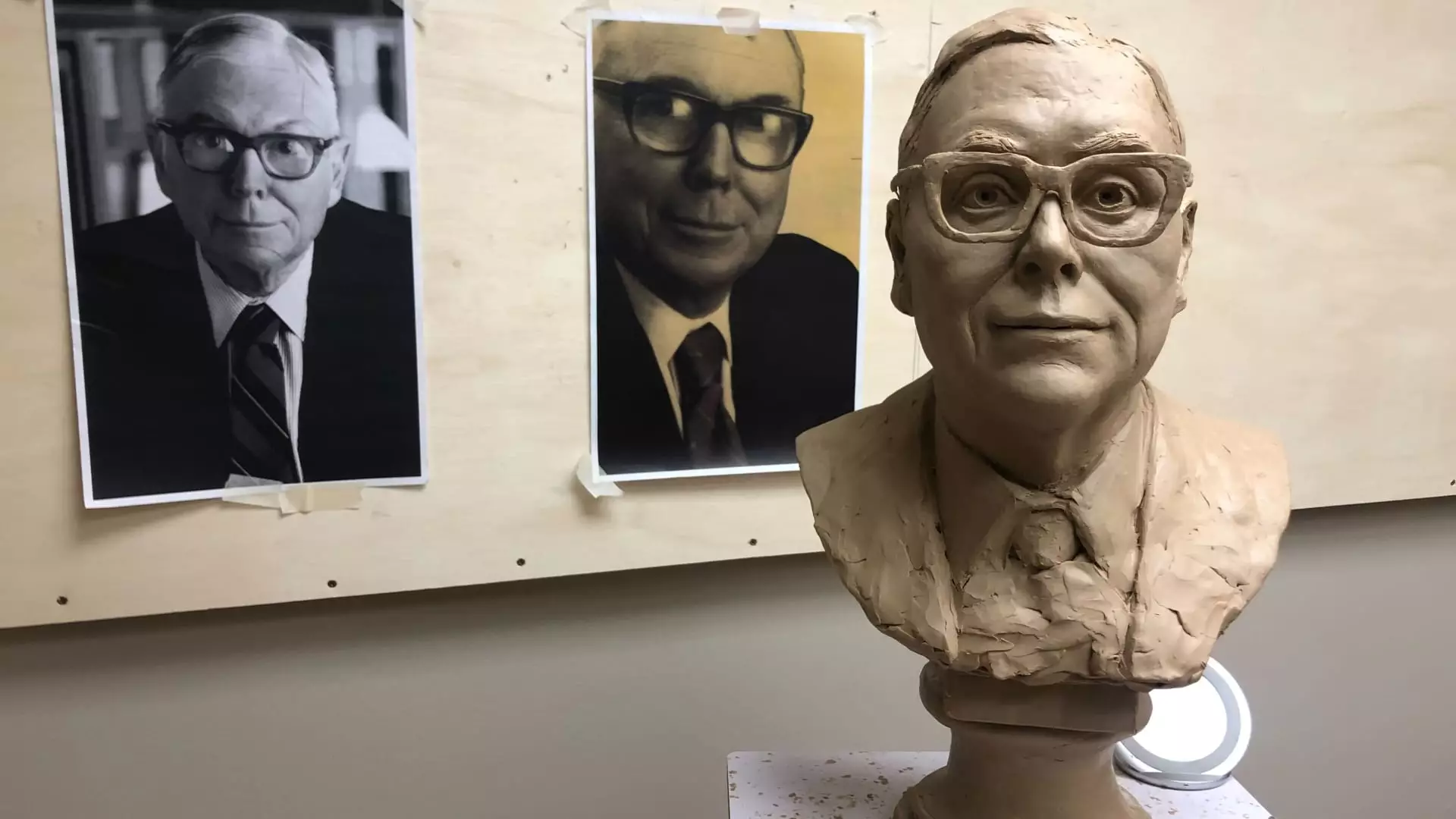 The Legacy of Charlie Munger Lives On Through Artistic Expression