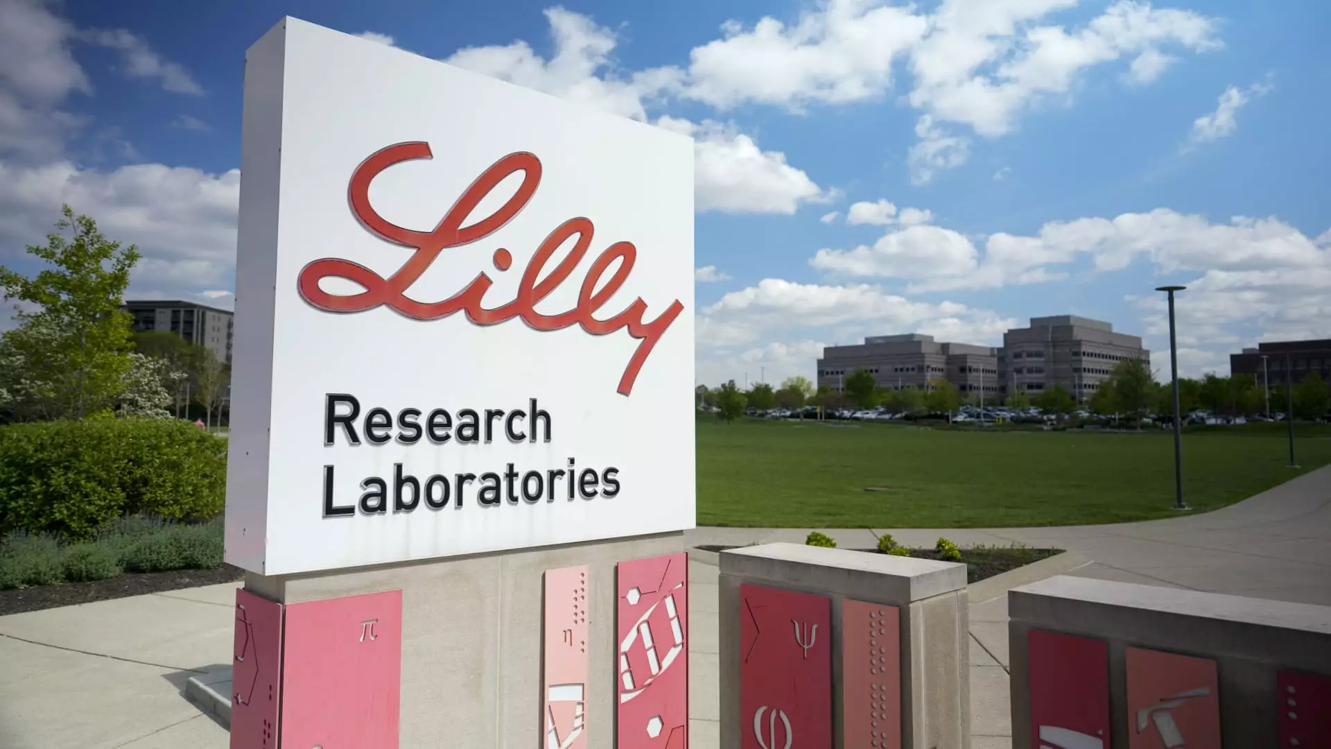 Analysis and Implications of the FDA Recommendation on Eli Lilly’s Alzheimer’s Drug Donanemab