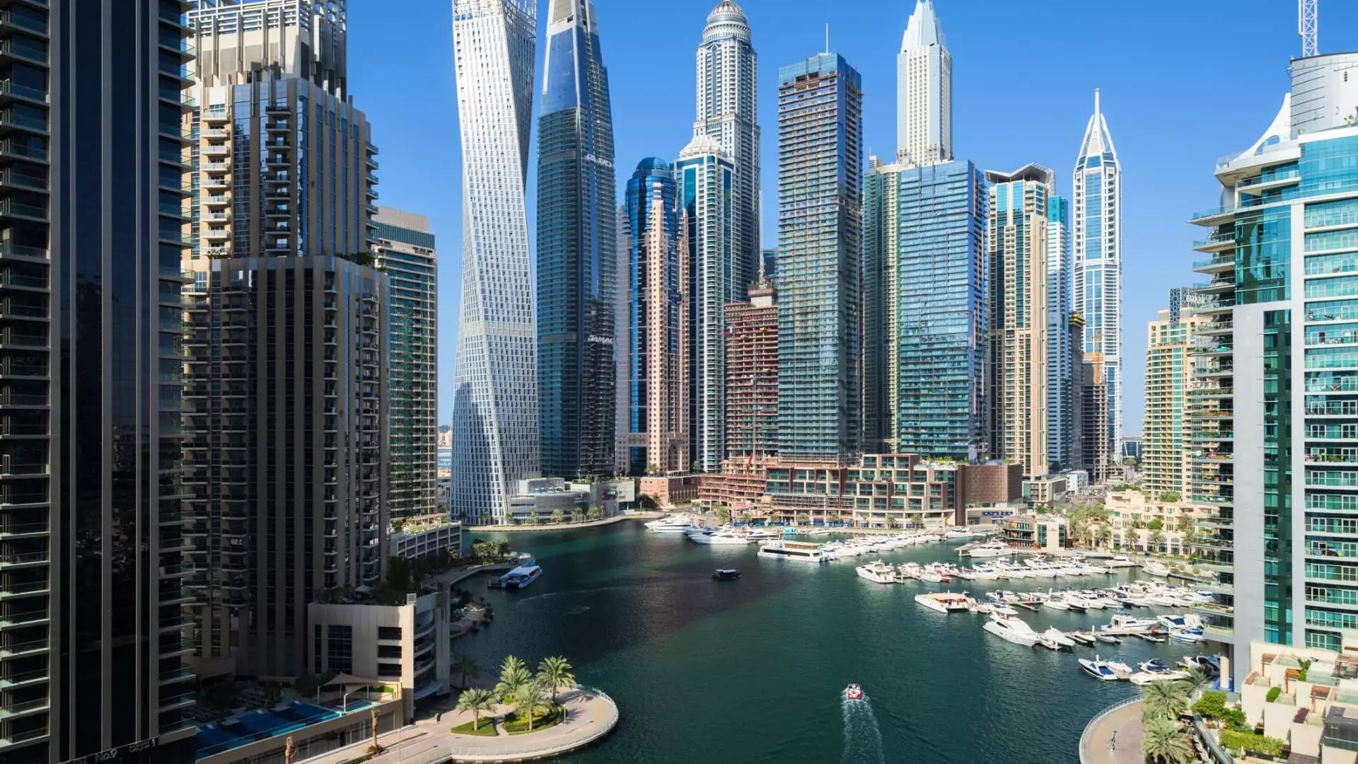 The UAE Attracts Wealthy Expatriates While The U.K. Sees a Decline in Millionaires