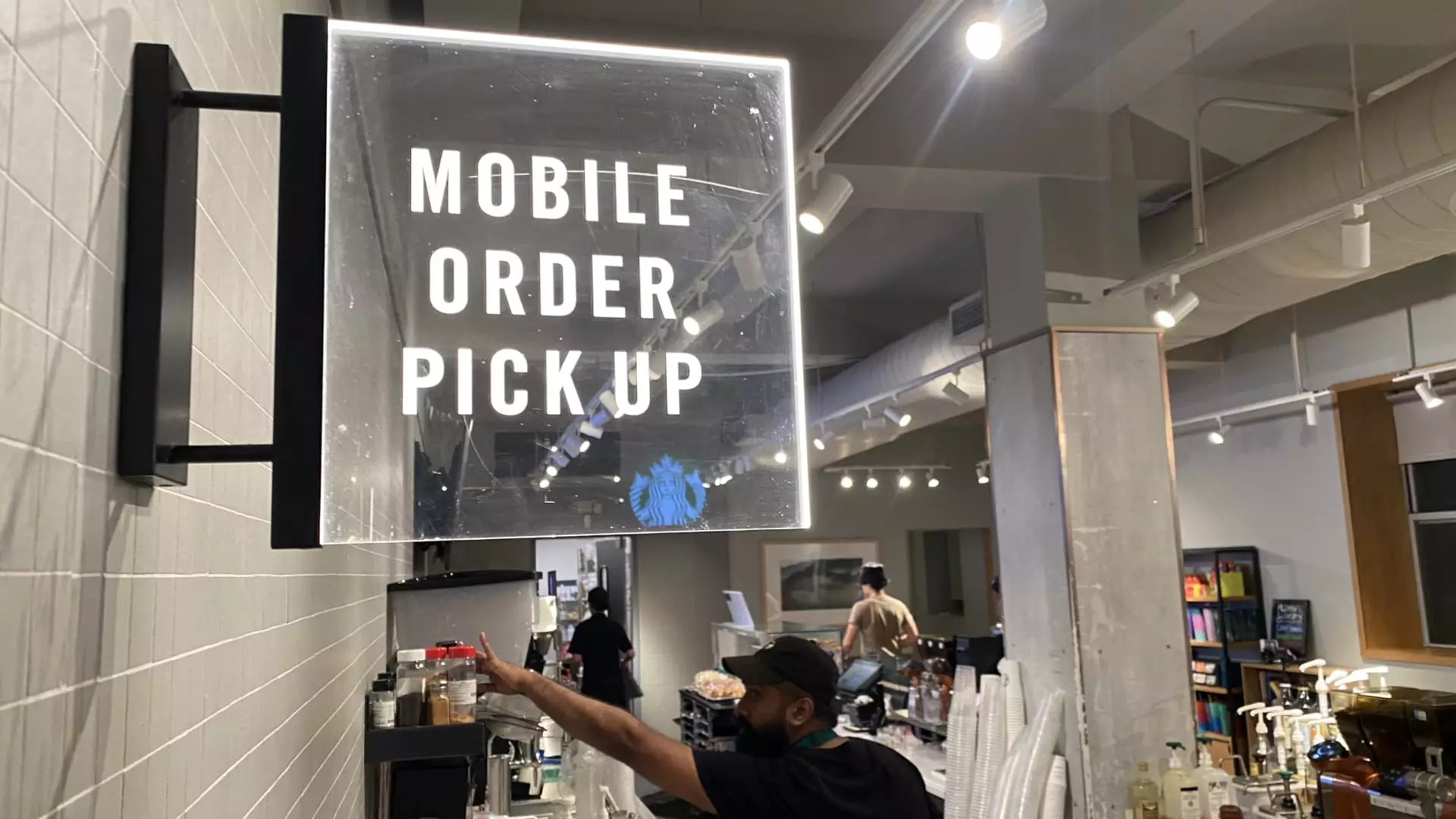 The Challenge of Fixing Starbucks’ Mobile Order Problem