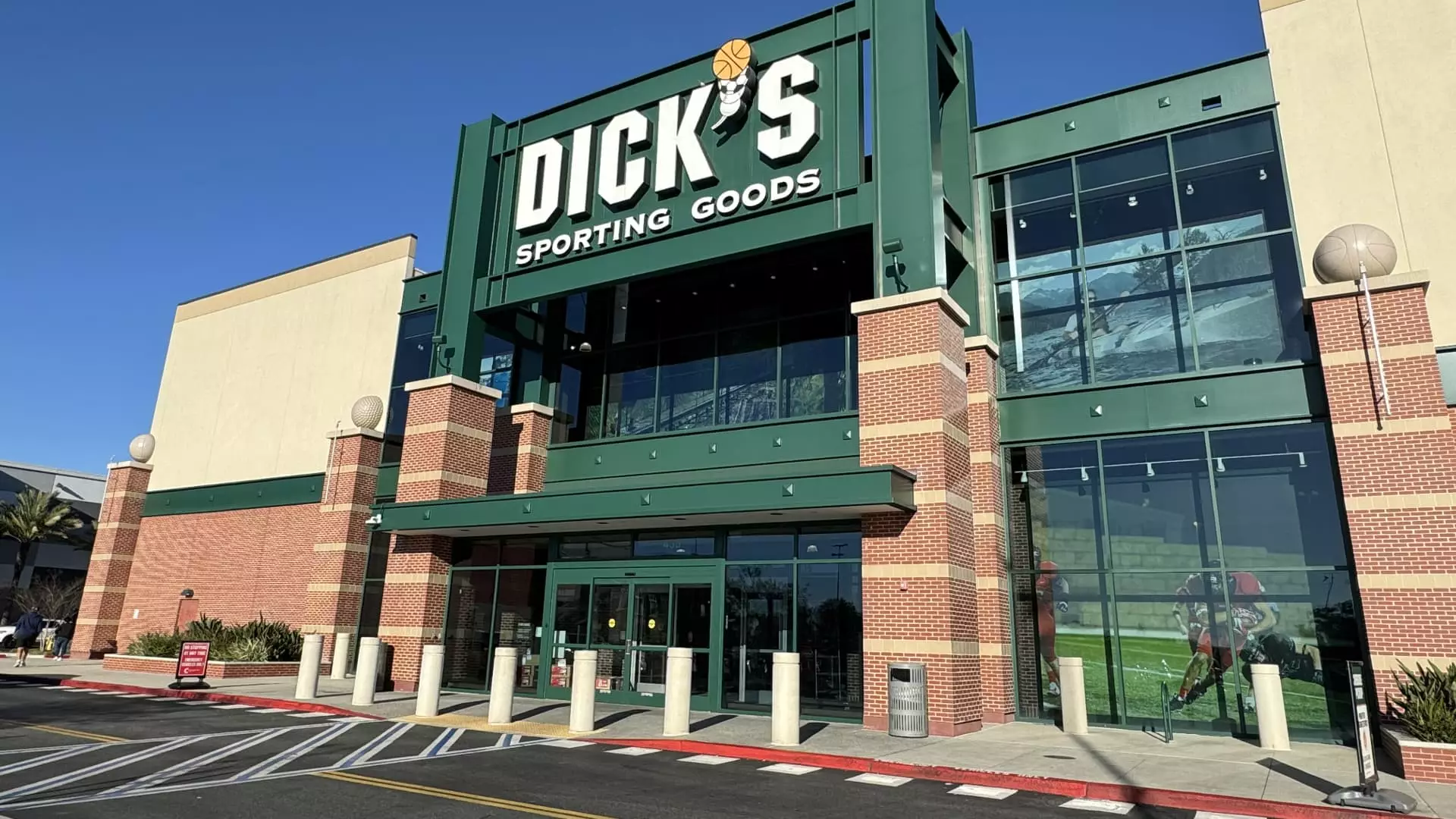 Dick’s Sporting Goods Fiscal Second Quarter Earnings Report Analysis