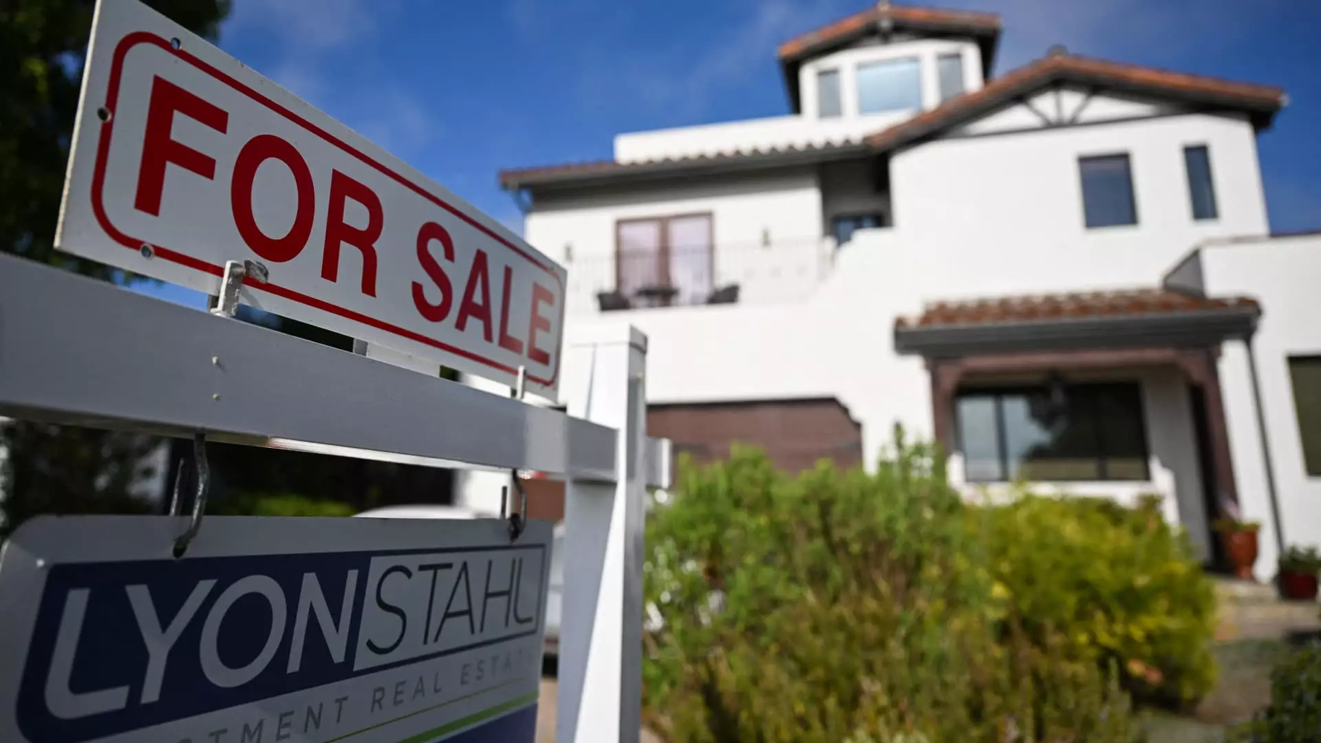 Changing Real Estate Trends: Increase in Inventory and Longer Selling Times