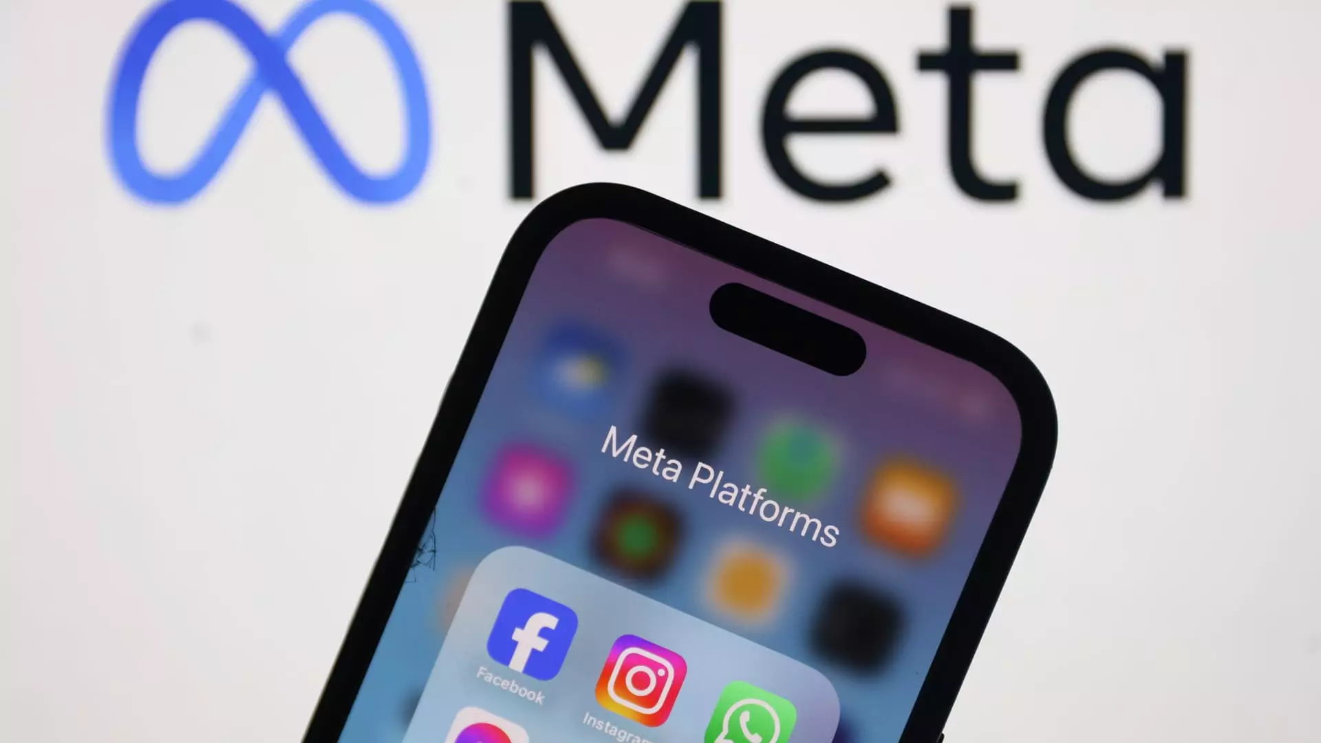 Meta Collaborates with UK Banks to Combat Online Fraud