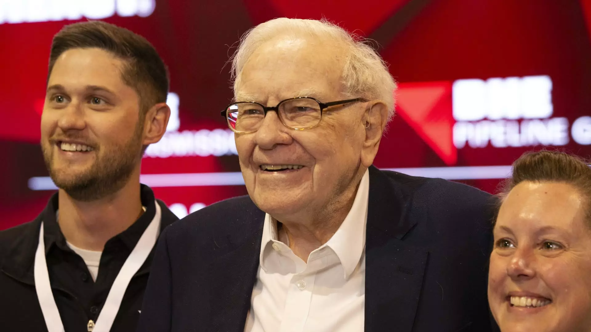 Berkshire Hathaway Expands SiriusXM Stake Amid Industry Challenges