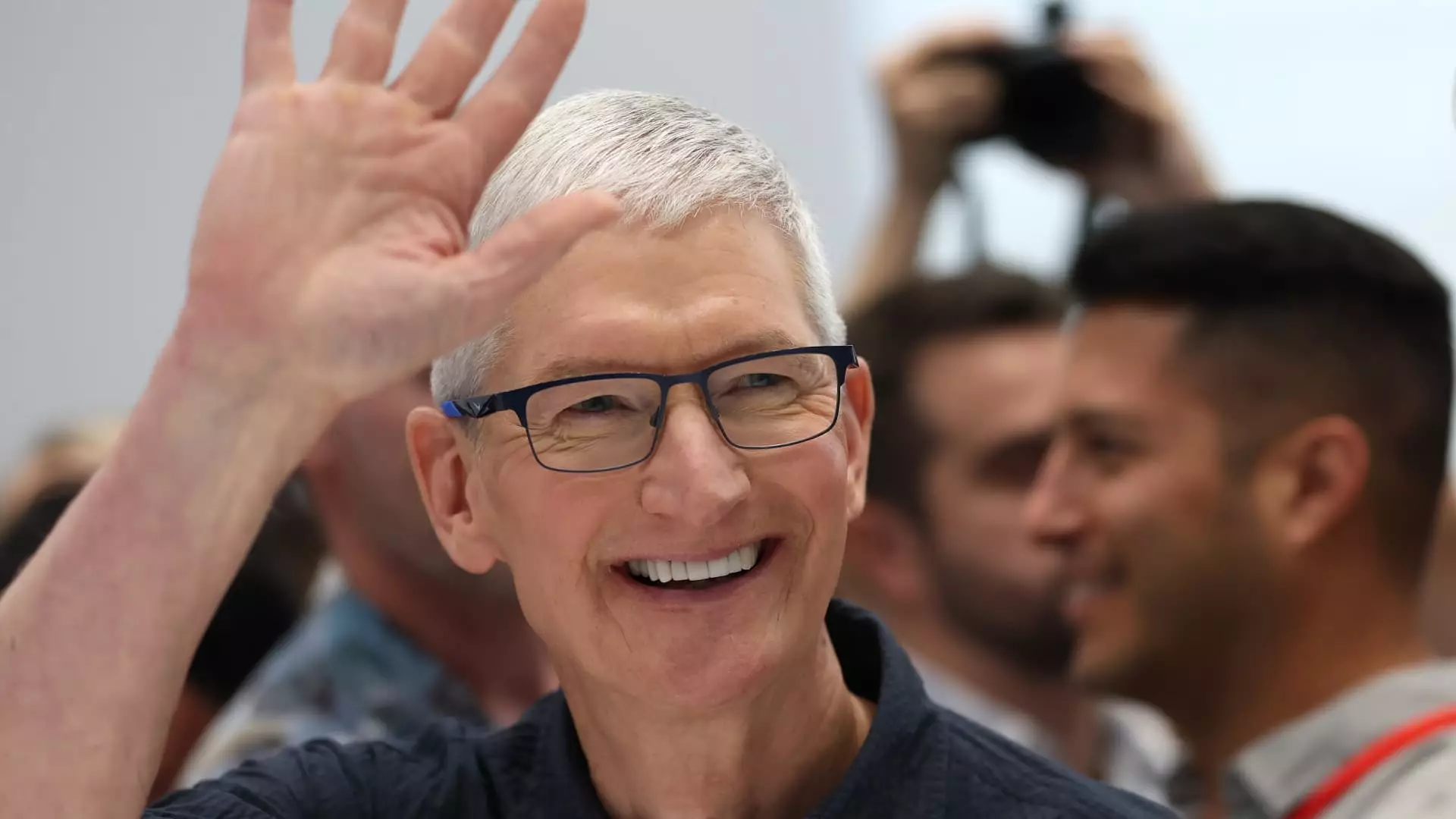 The Resurgence of Apple: Analyzing the Recent Stock Surge and Future Prospects