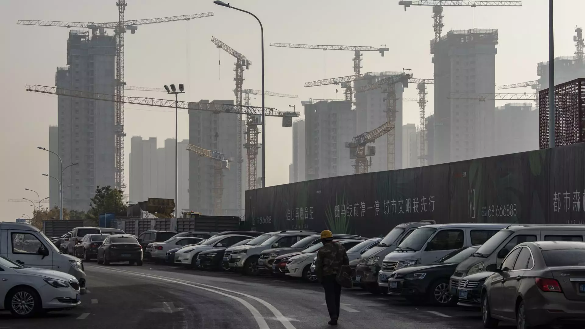 The Future of China’s Real Estate Market: A Slow Recovery on the Horizon