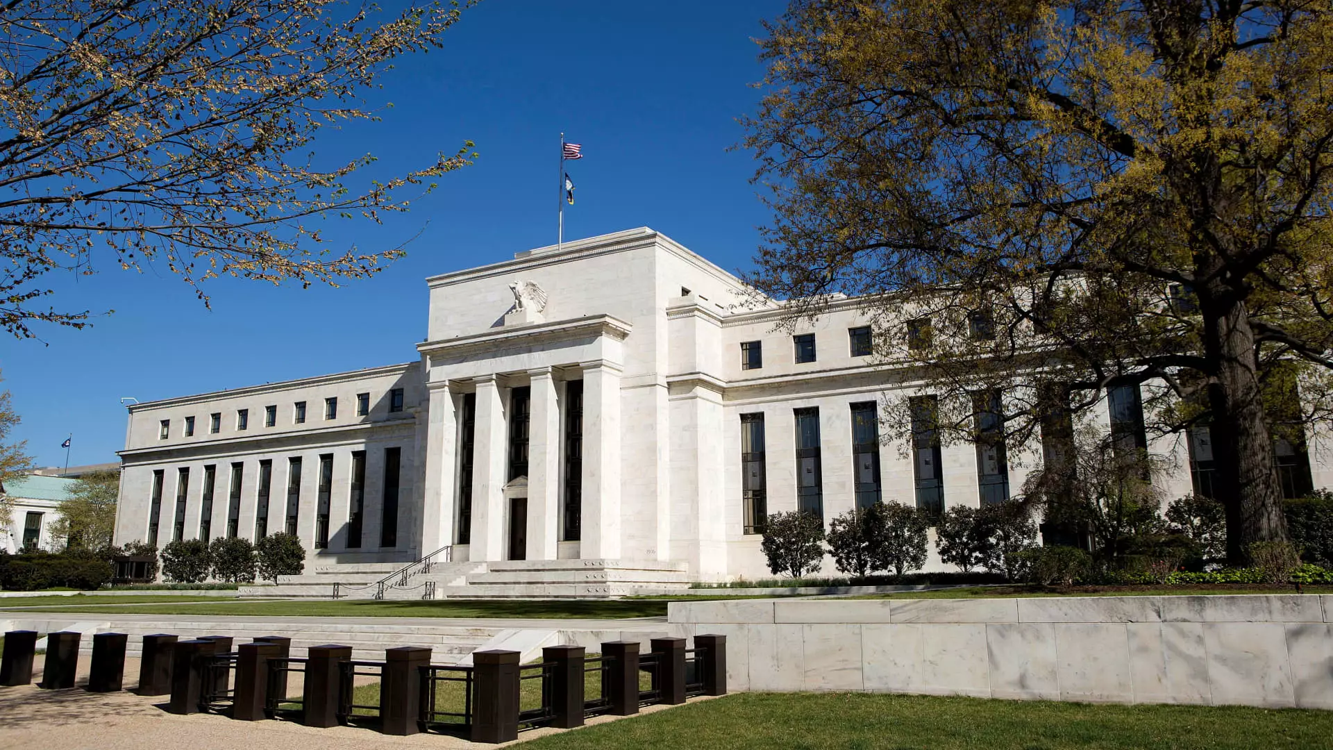 The Federal Reserve’s Rate Cut: Implications for Consumers in a Post-Election Landscape