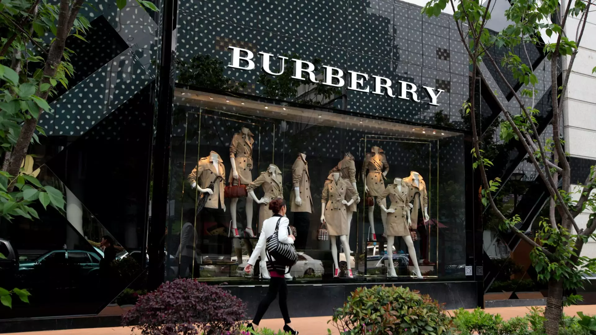 Revitalizing Burberry: A Strategic Shift to Heritage and Core Product Focus