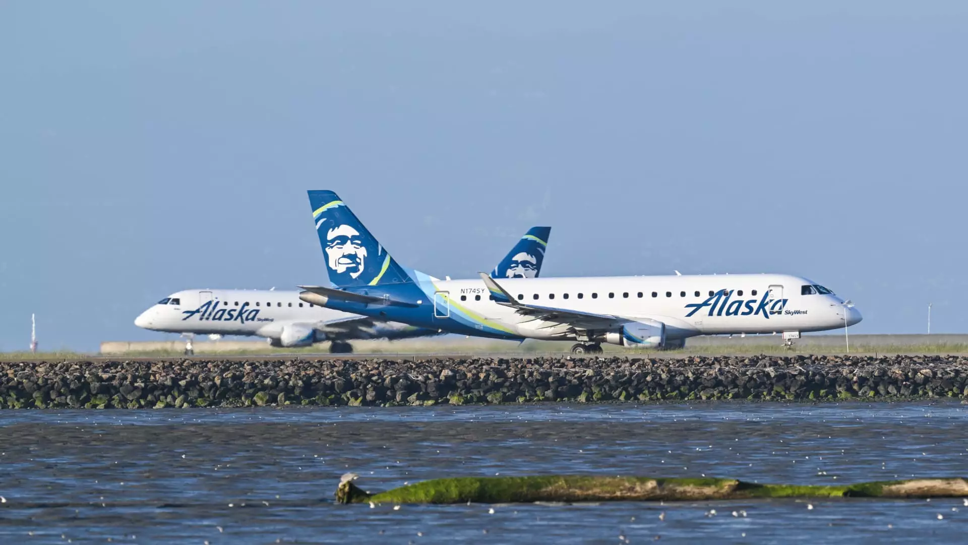 Alaska Air Group’s Strategic Expansion: Riding the High-End Travel Wave