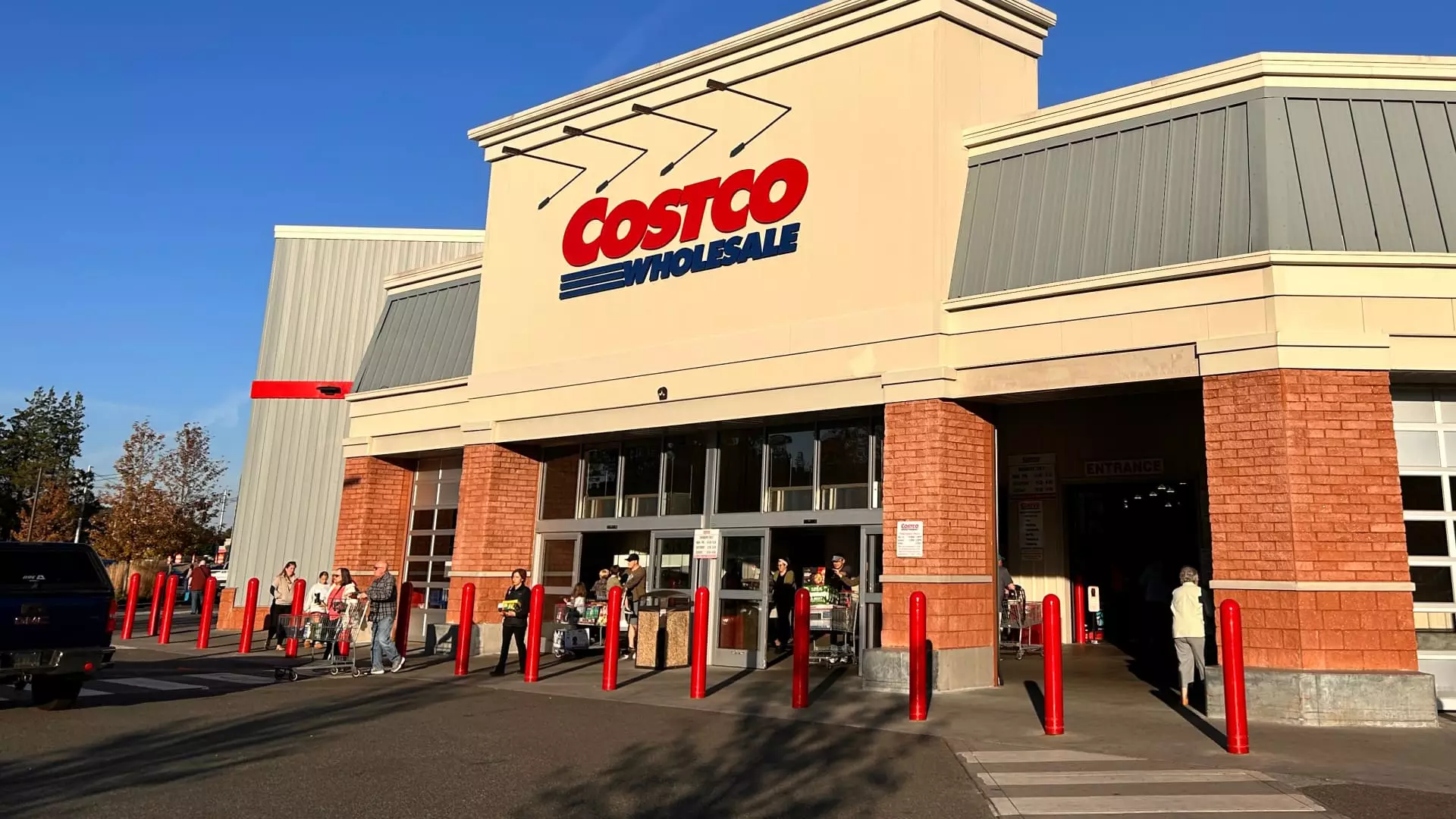 Costco’s Impressive Financial Performance: A Quarter of Success