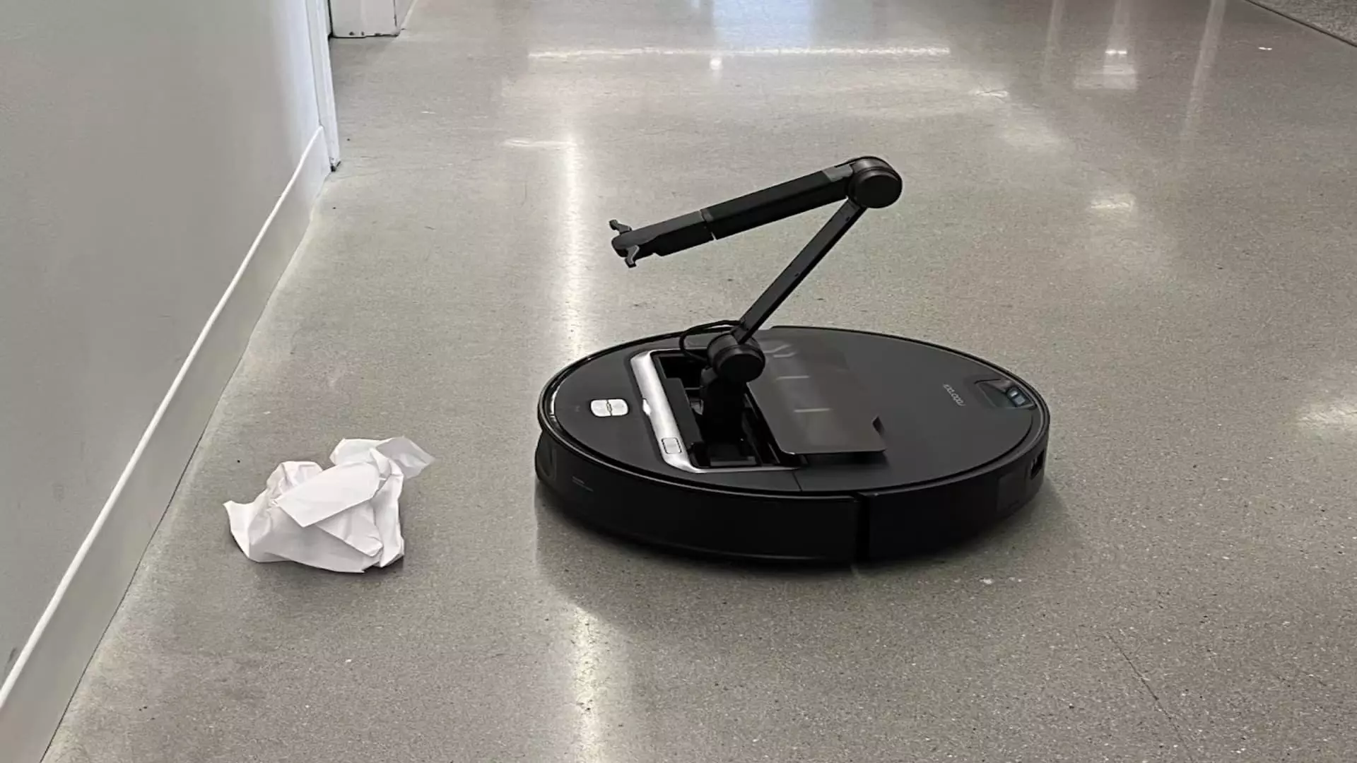 The Rise of AI-Powered Robot Vacuums: Roborock’s Latest Innovation