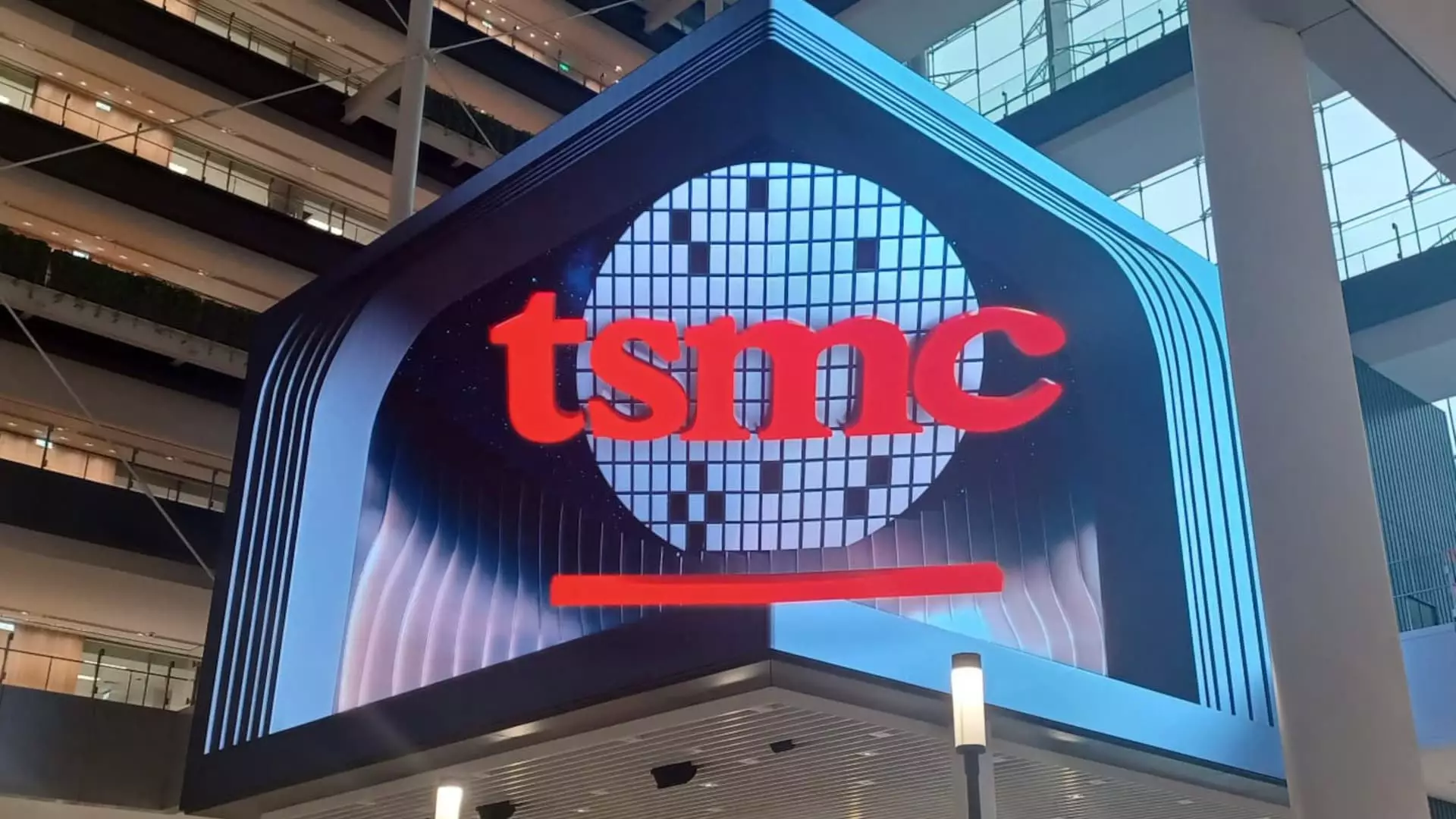 TSMC’s Record Performance: Powering Ahead Amidst Market Challenges