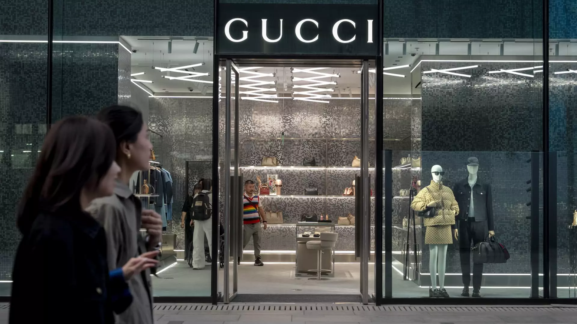 Kering Faces Challenges Amidst Luxury Sector Transition