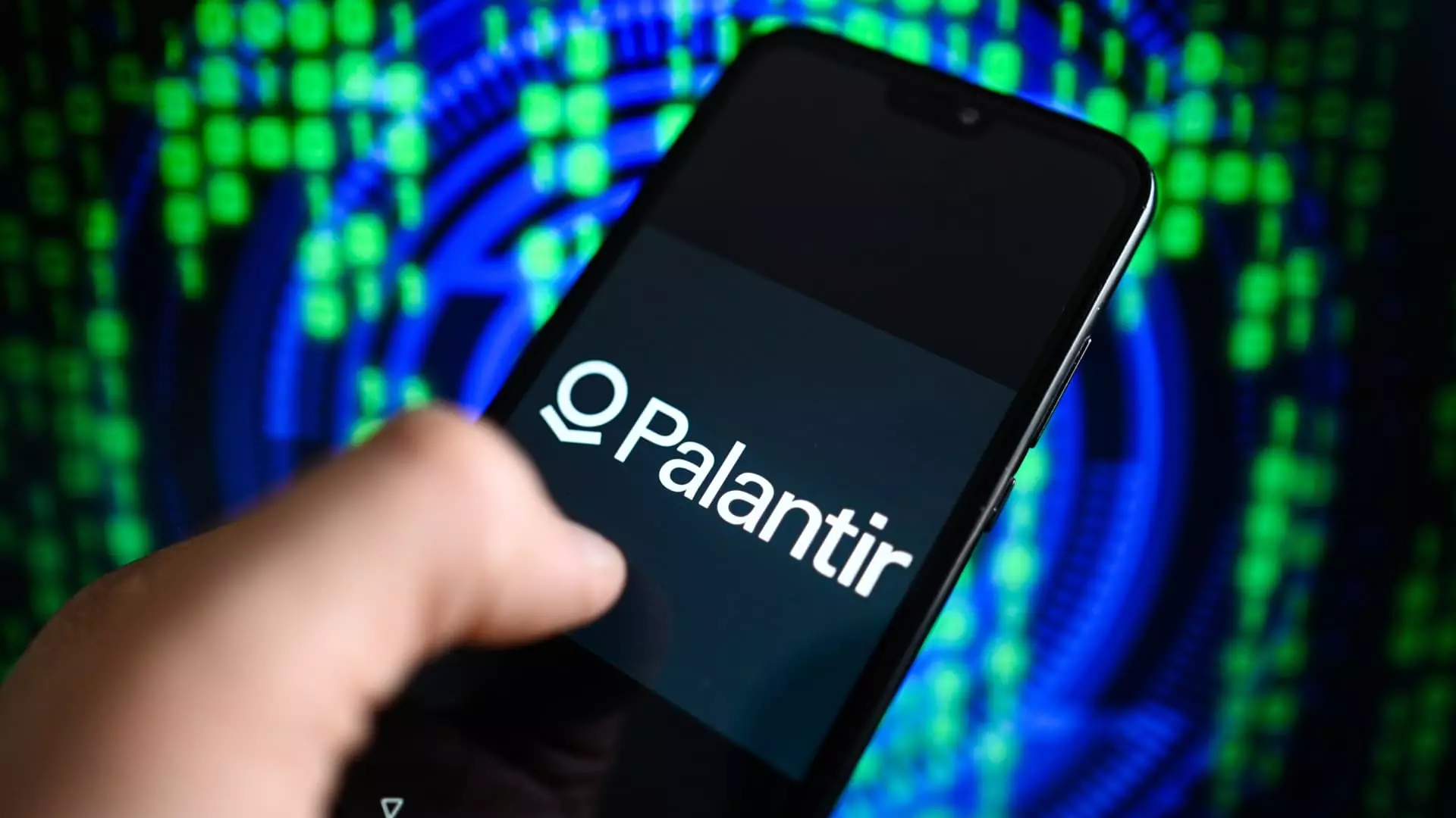 The Rollercoaster Ride of Palantir: An Investor’s Dilemma