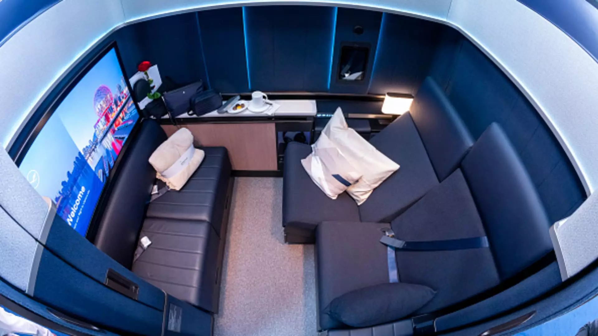 The Current State of Aircraft Cabin Innovations: Challenges in Premium Seating Designs