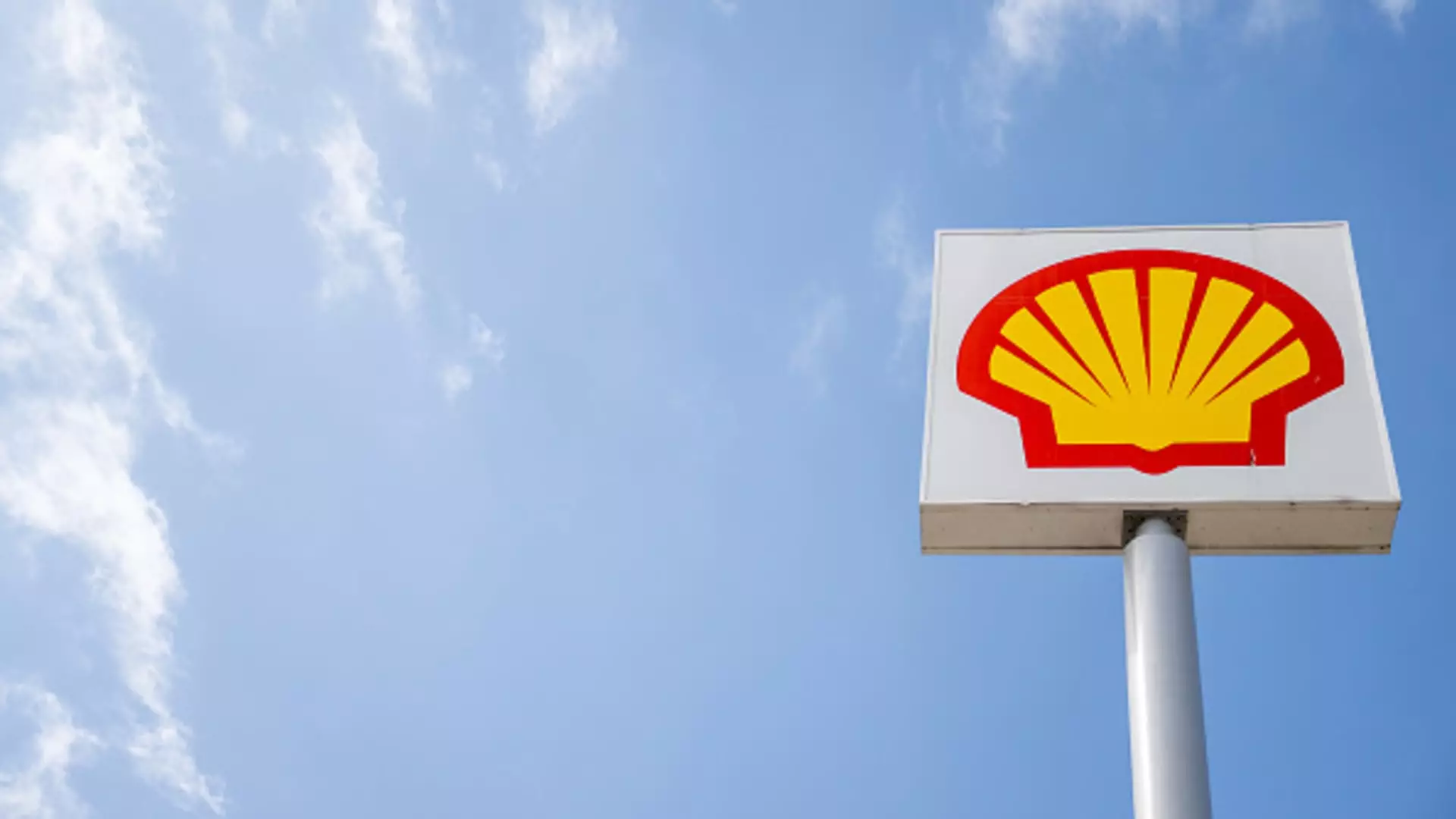 Shell’s $5.58 Billion Profit: A Disheartening Triumph Amidst Falling Oil Prices