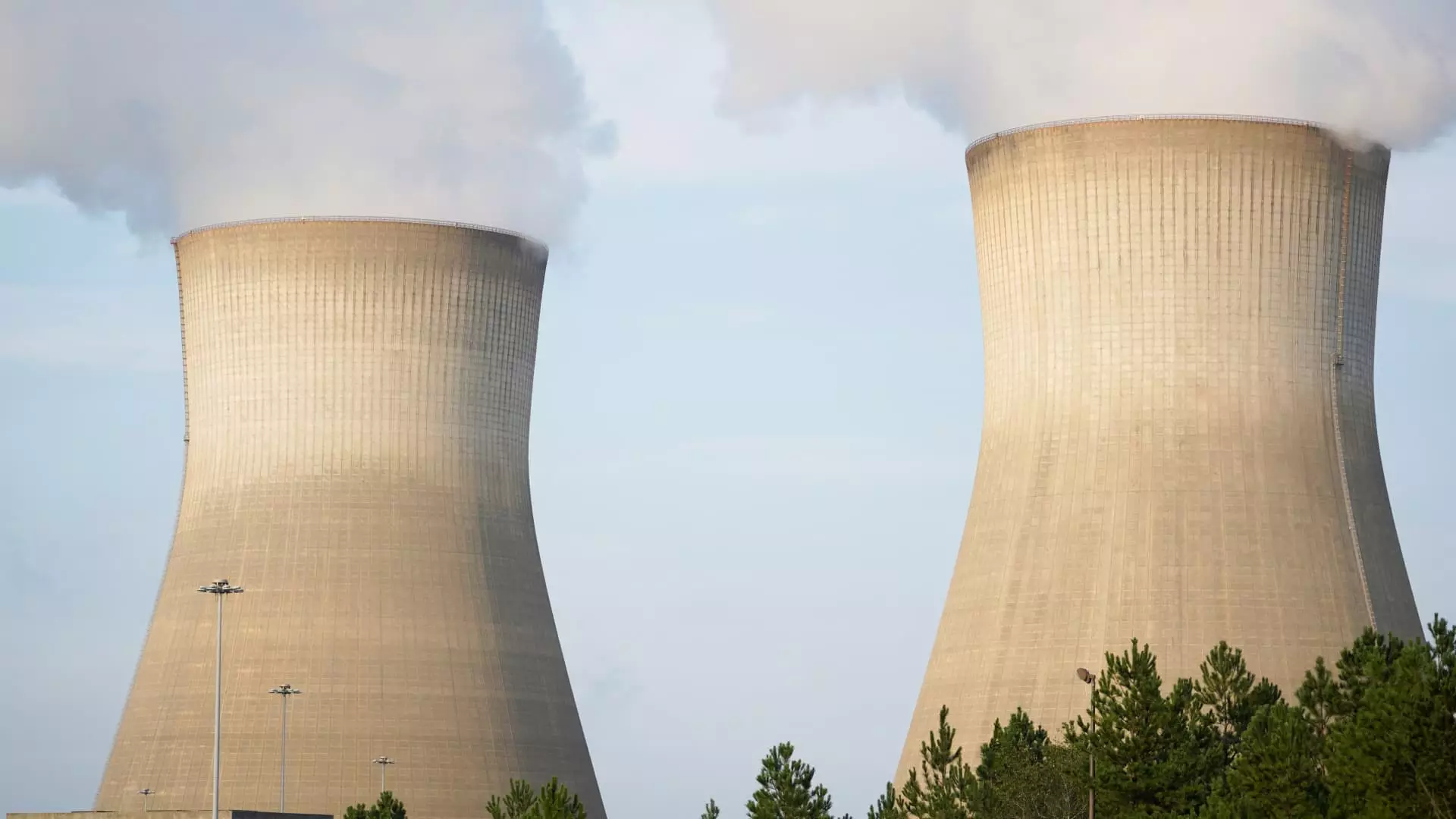 Nuclear Ambition: The Double-Edged Sword of Trump’s Nuclear Power Push