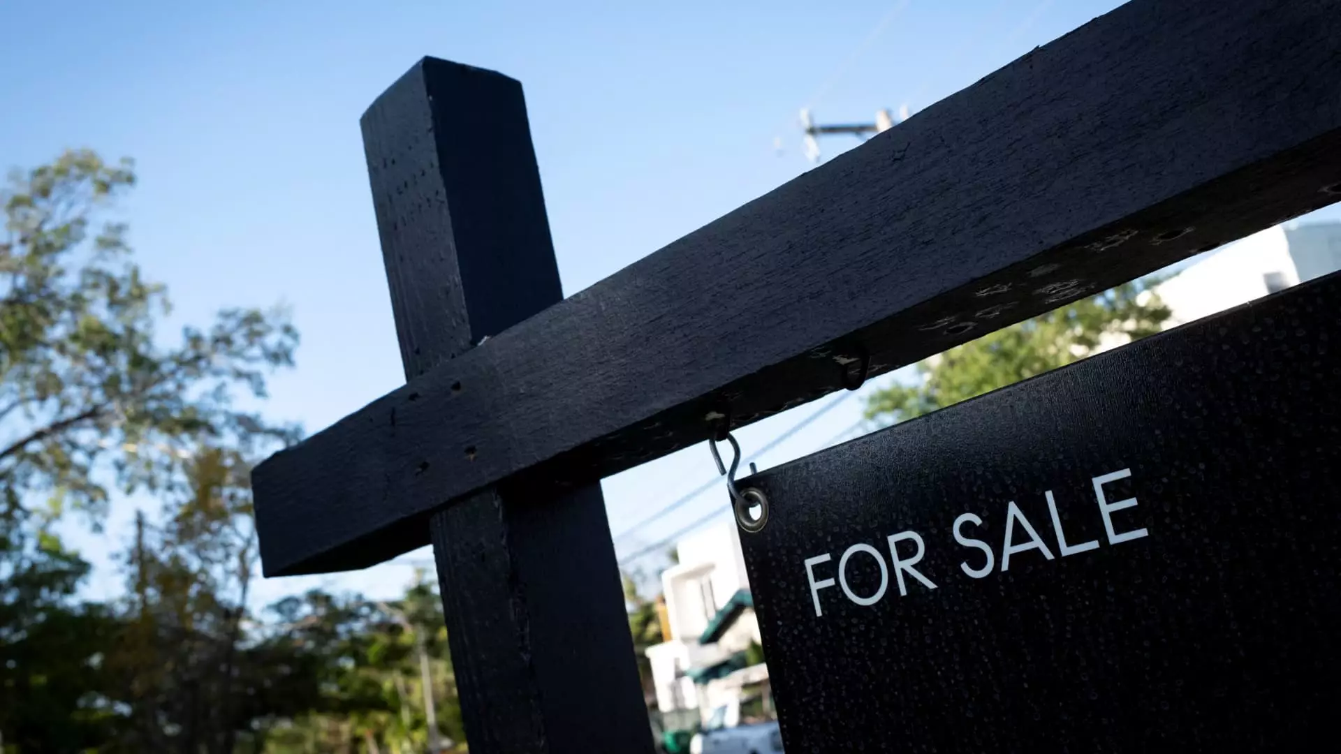 Housing Market Anxiety: The Pain of Falling Sentiment