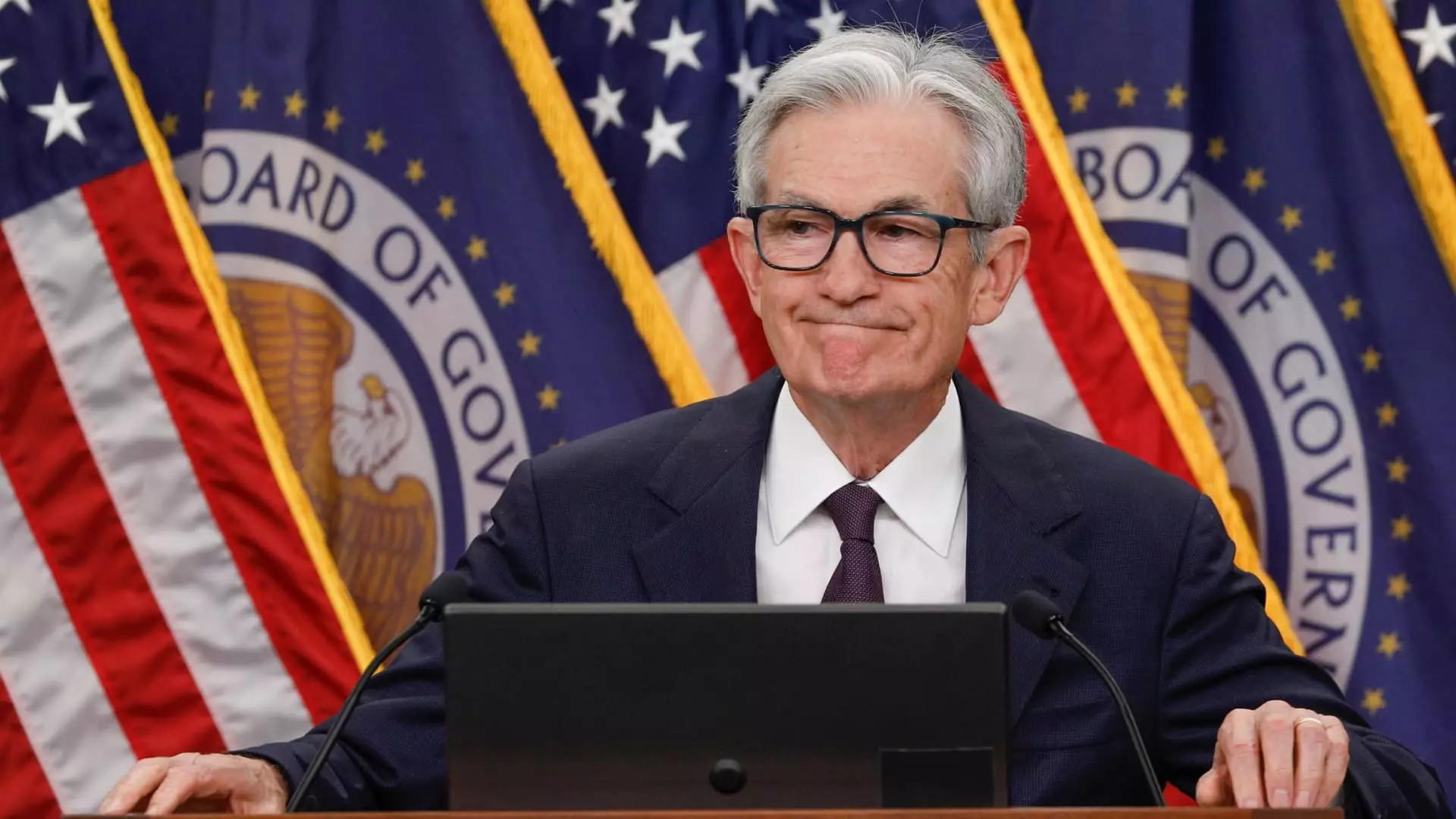 Pressure Mounts: The Dilemma Facing the Federal Reserve