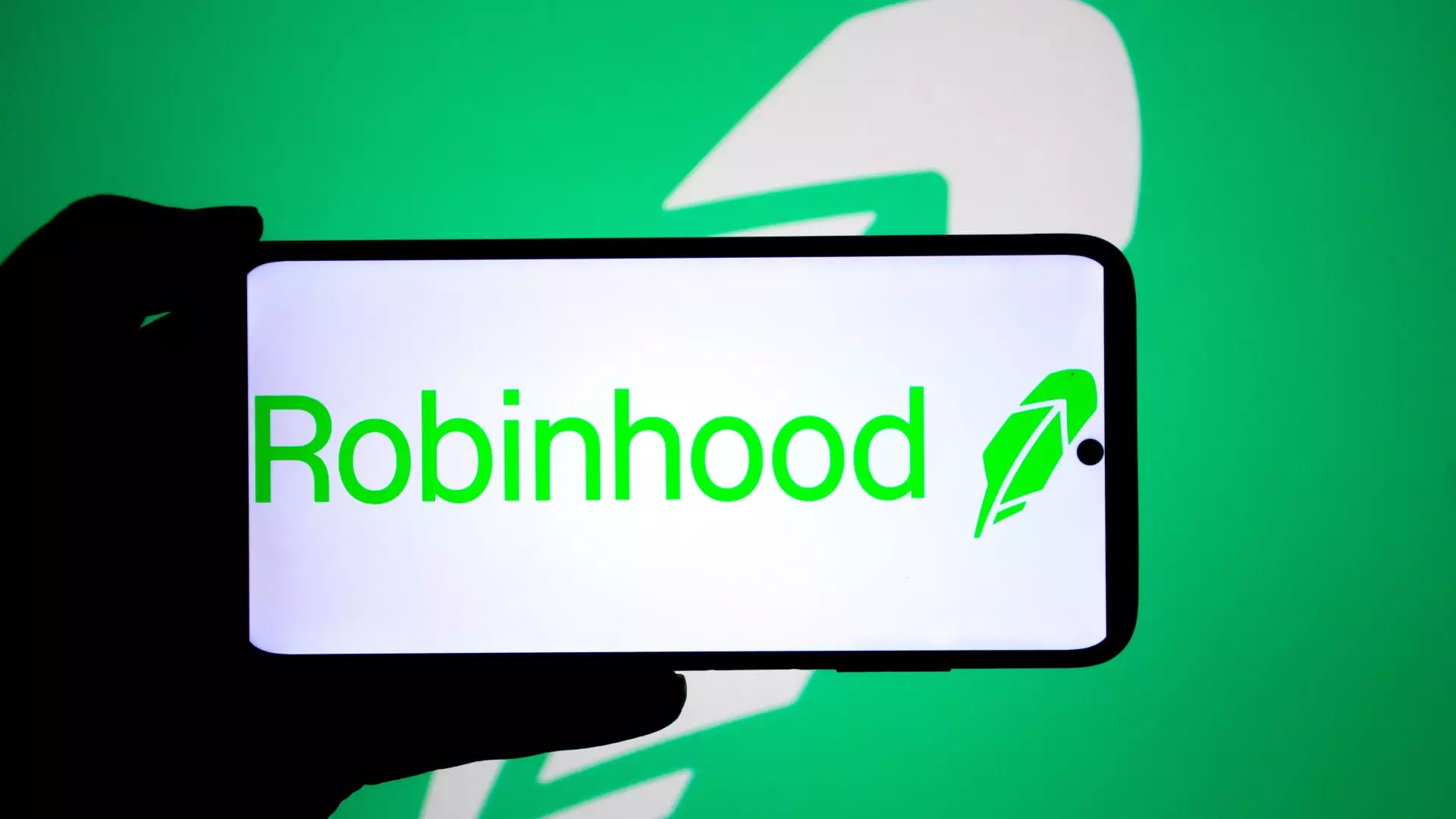 Robinhood’s Tokenized Stocks Under Scrutiny: A Reckless Gamble or a Step Toward Innovation?