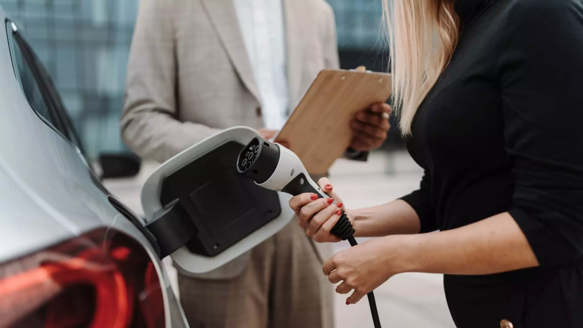 The Coming EV Gold Rush: A False Promise or a Last Chance for Consumers?