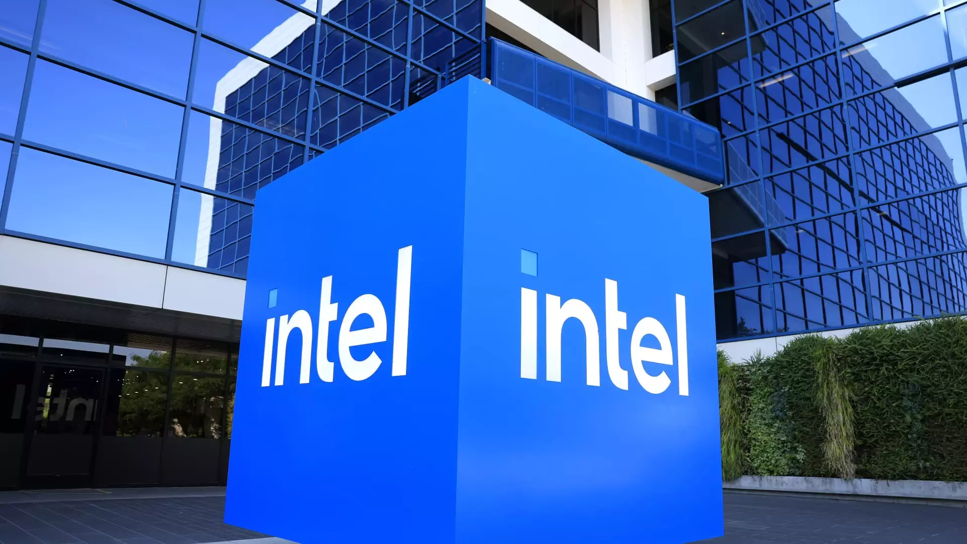 Intel’s Turmoil and the Illusion of Revival: A Critical Perspective