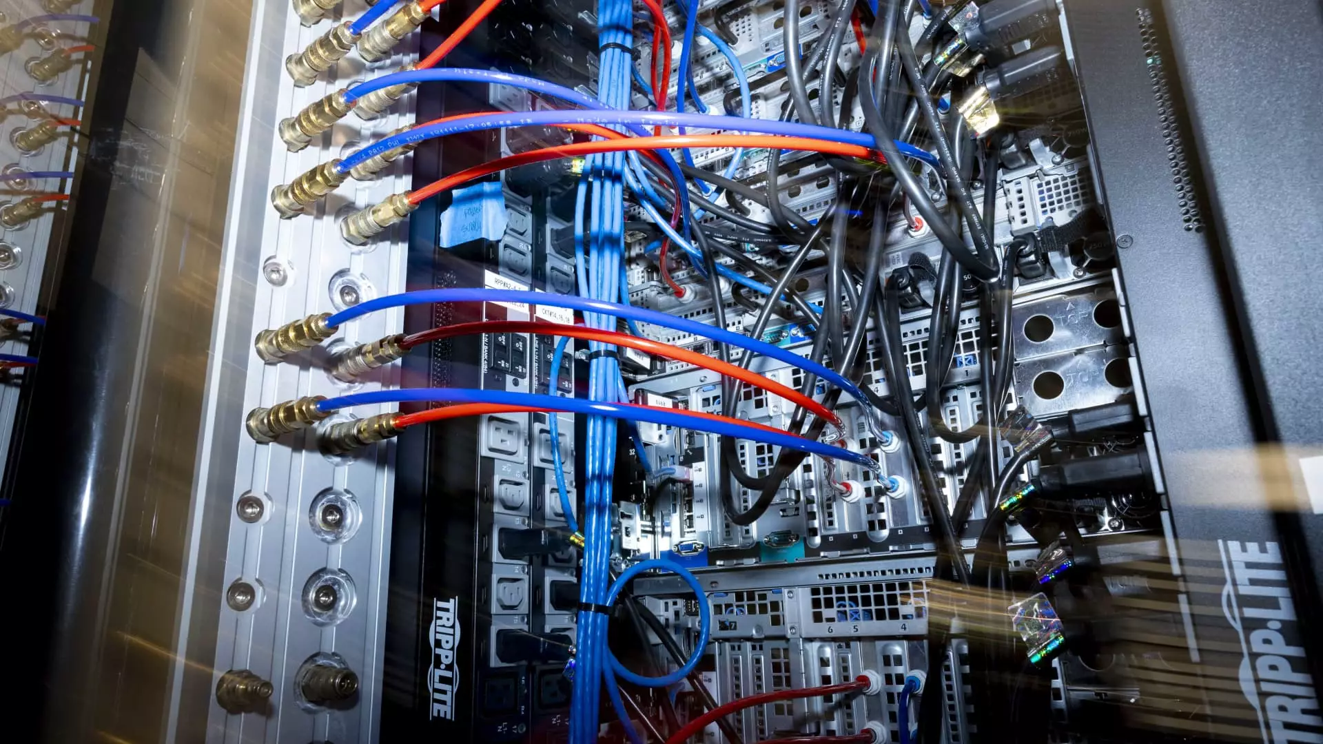 The Hidden Power of Strategic Patience: Why Equinix’s Long-Term Potential Outshines Short-Term Fears