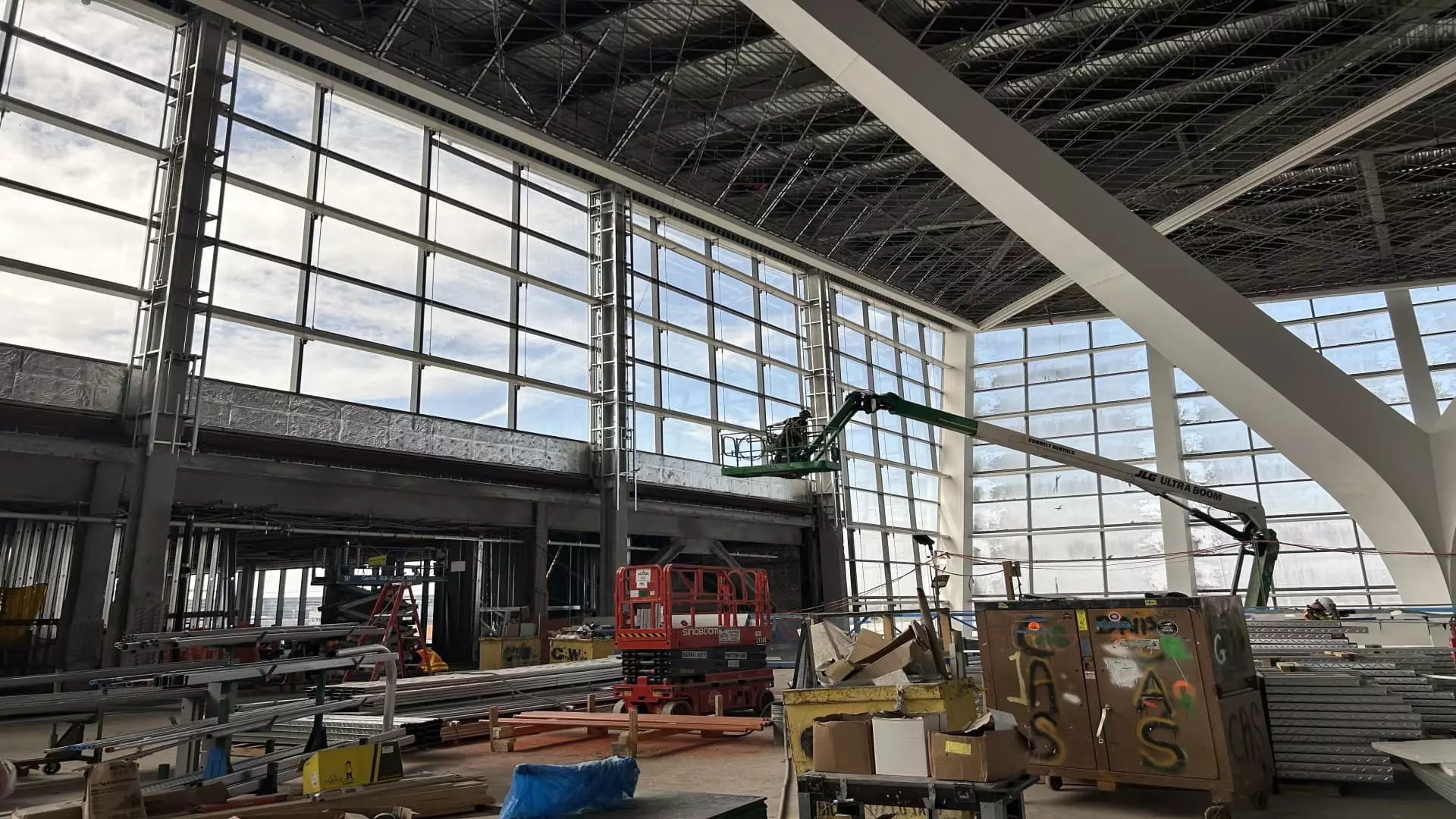 JFK’s New Terminal: A Flawed Mirage of Progress and Overhyped Ambition