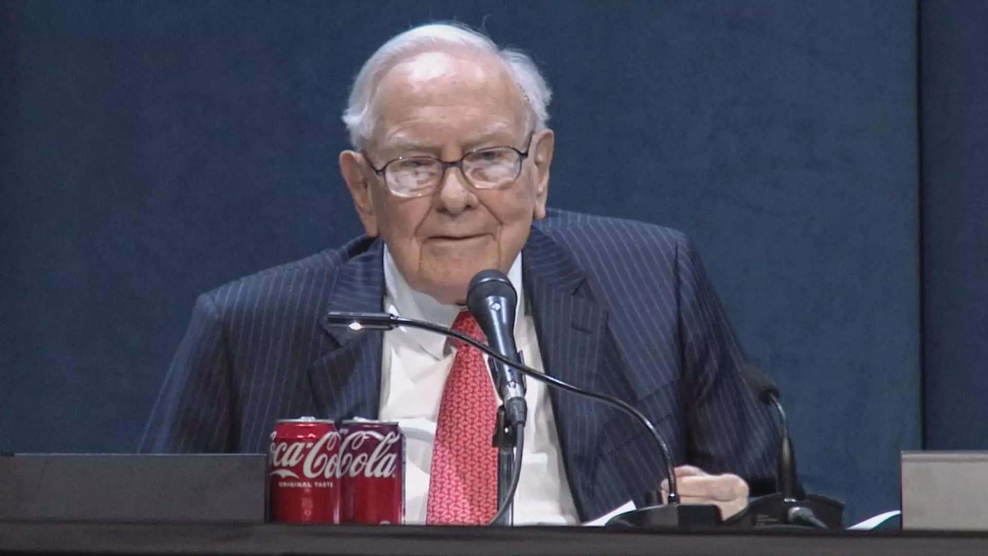 Unsettling Winds: How Berkshire Hathaway’s Hesitation Signals Deeper Economic Turmoil